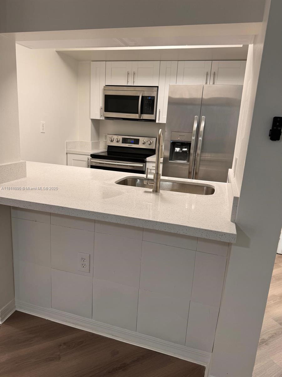 102 SW 6th Ave # 507