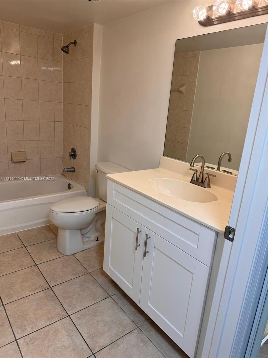102 SW 6th Ave # 507