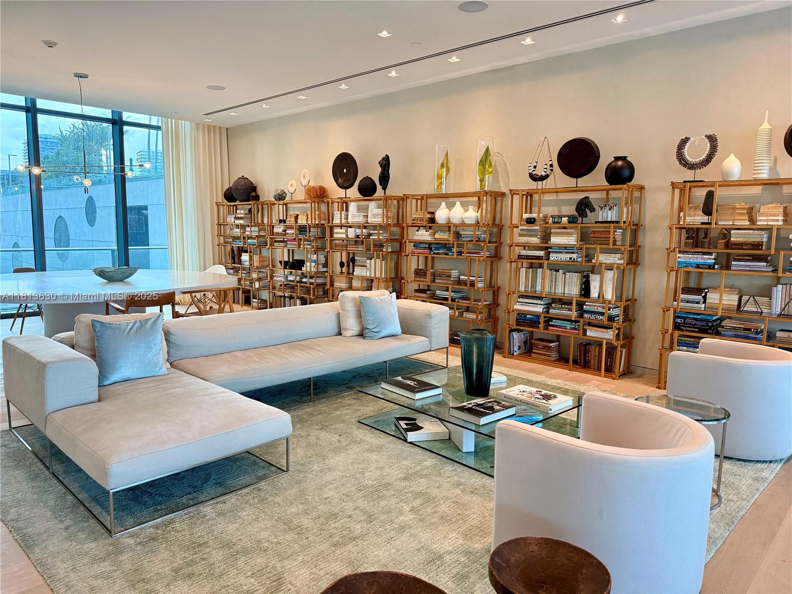 3131 NE 7th Ave Unit: PH5103