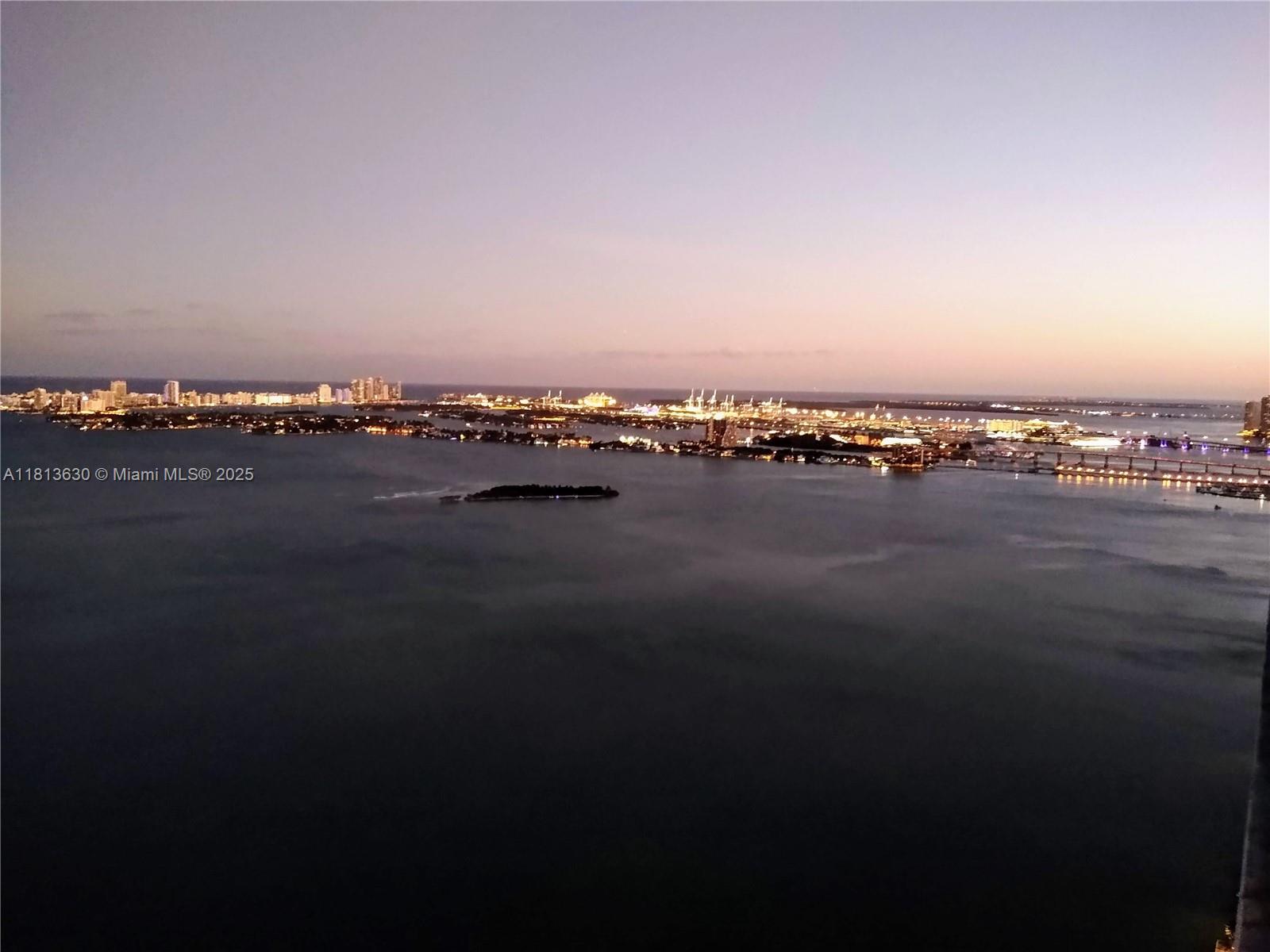 3131 NE 7th Ave Unit: PH5103