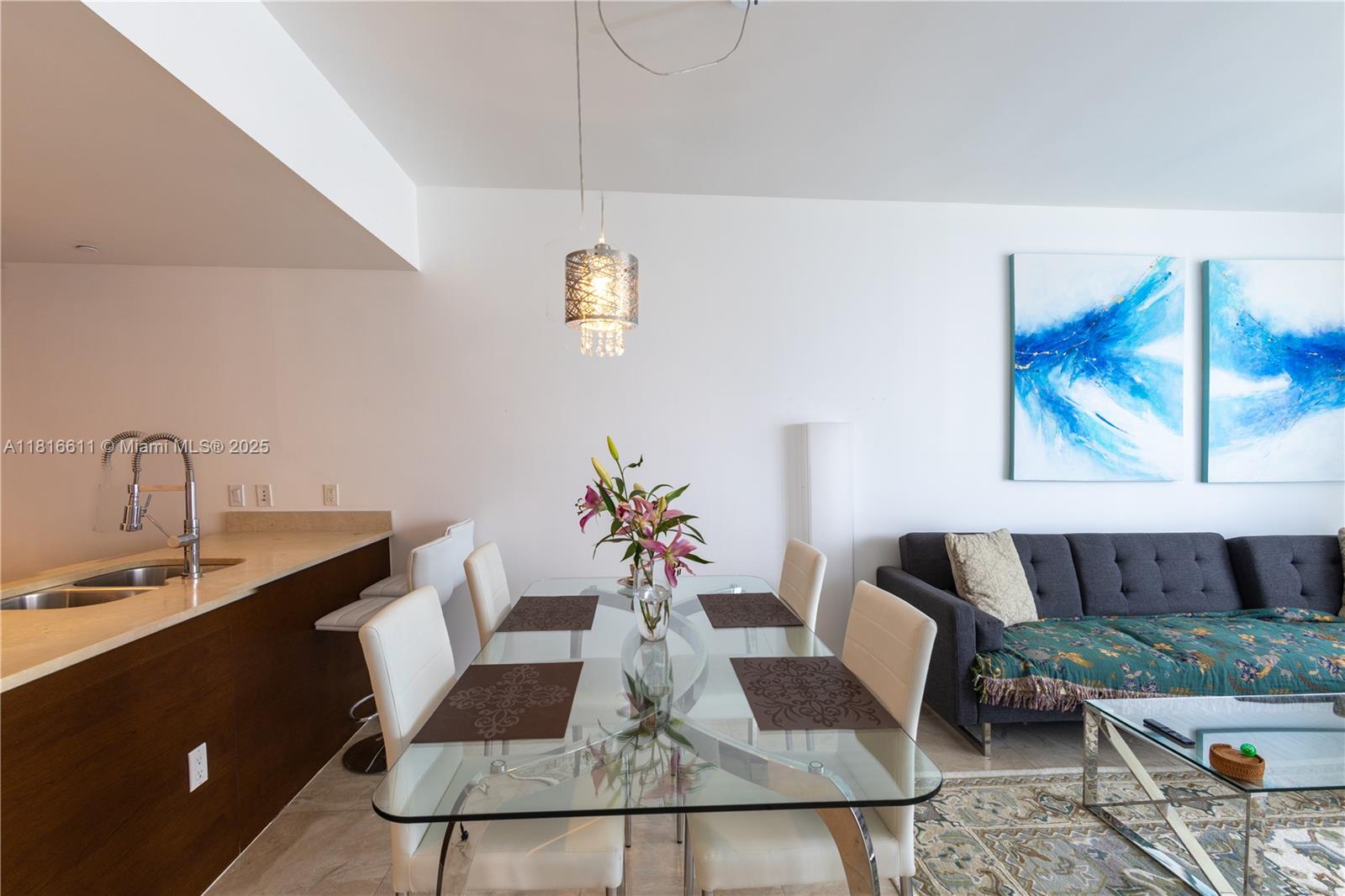 475 Brickell Ave # 3512