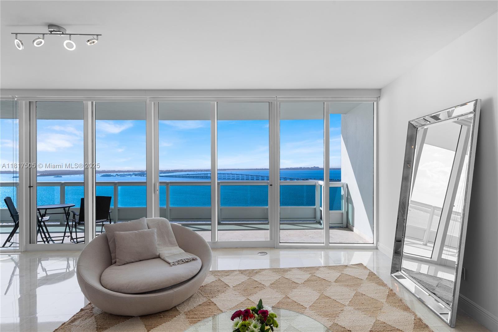 1643 Brickell Ave # 2203
