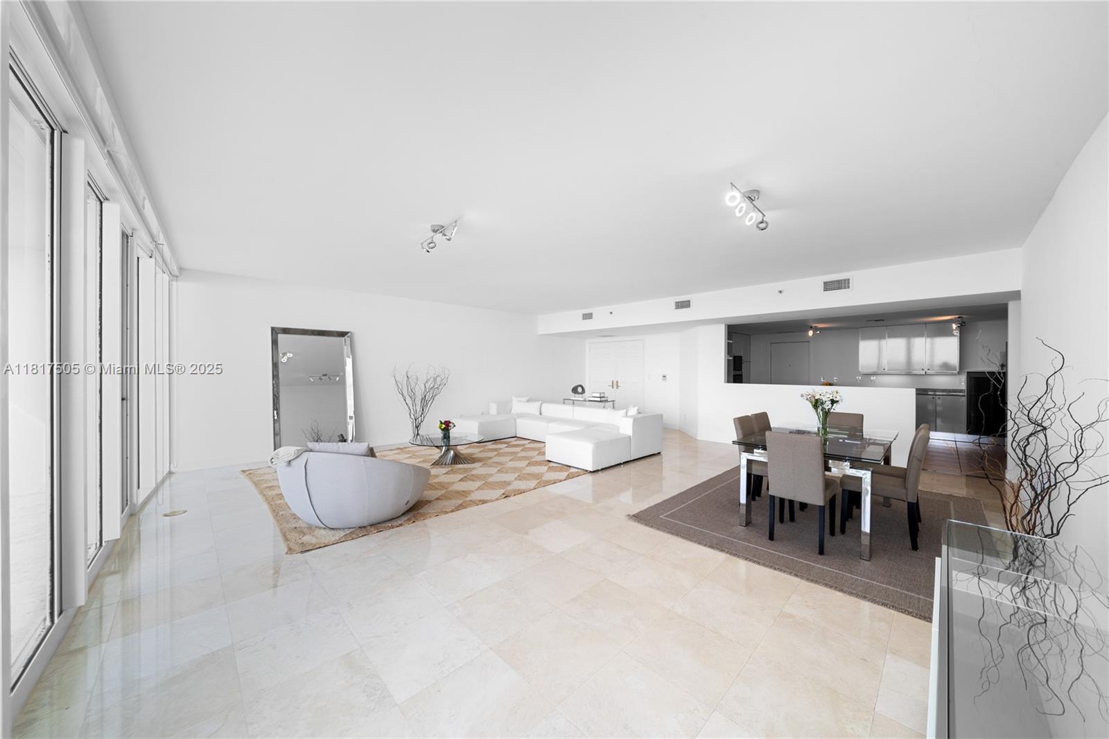 1643 Brickell Ave # 2203