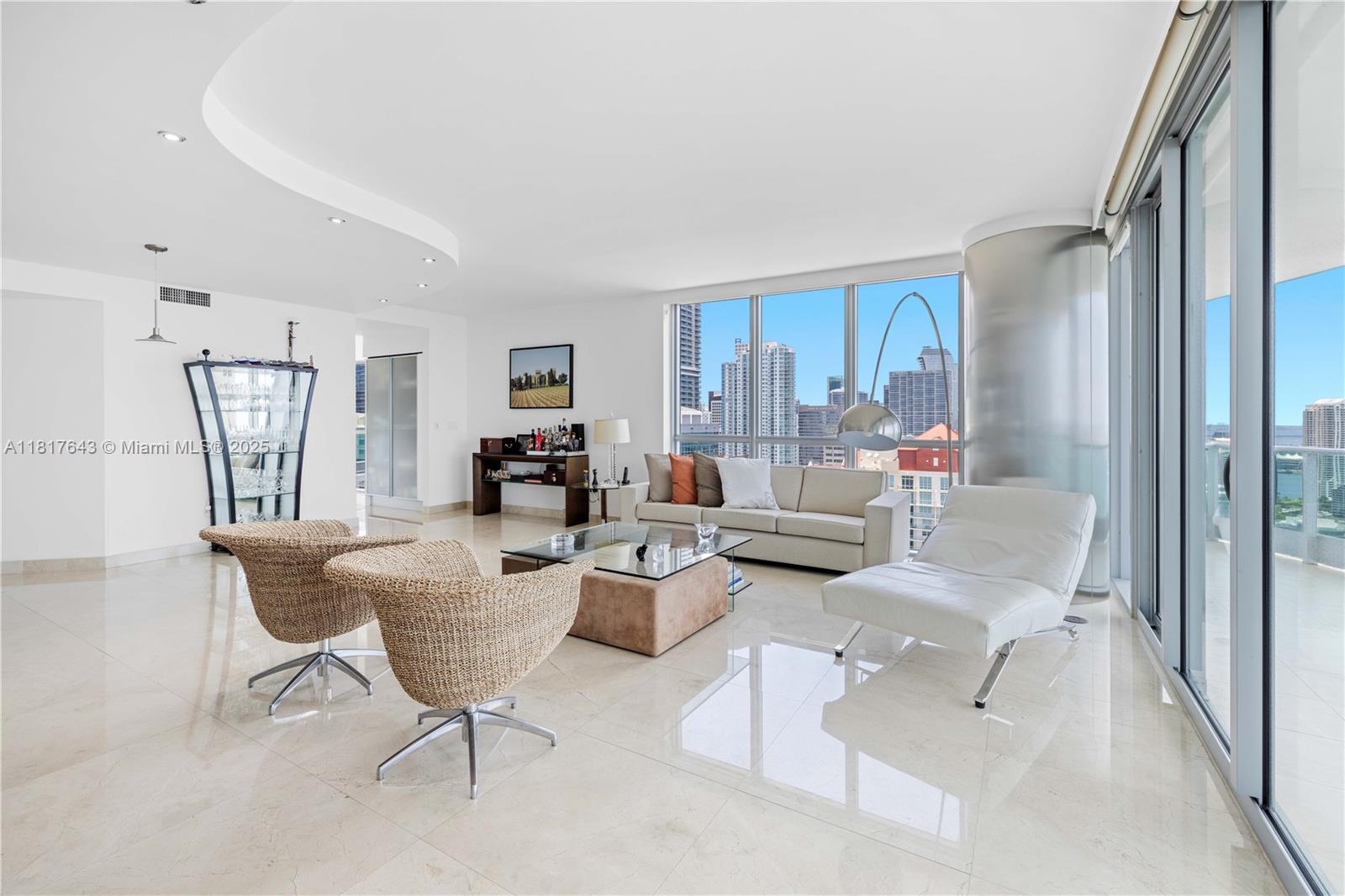 1331 Brickell Bay Dr # 4001
