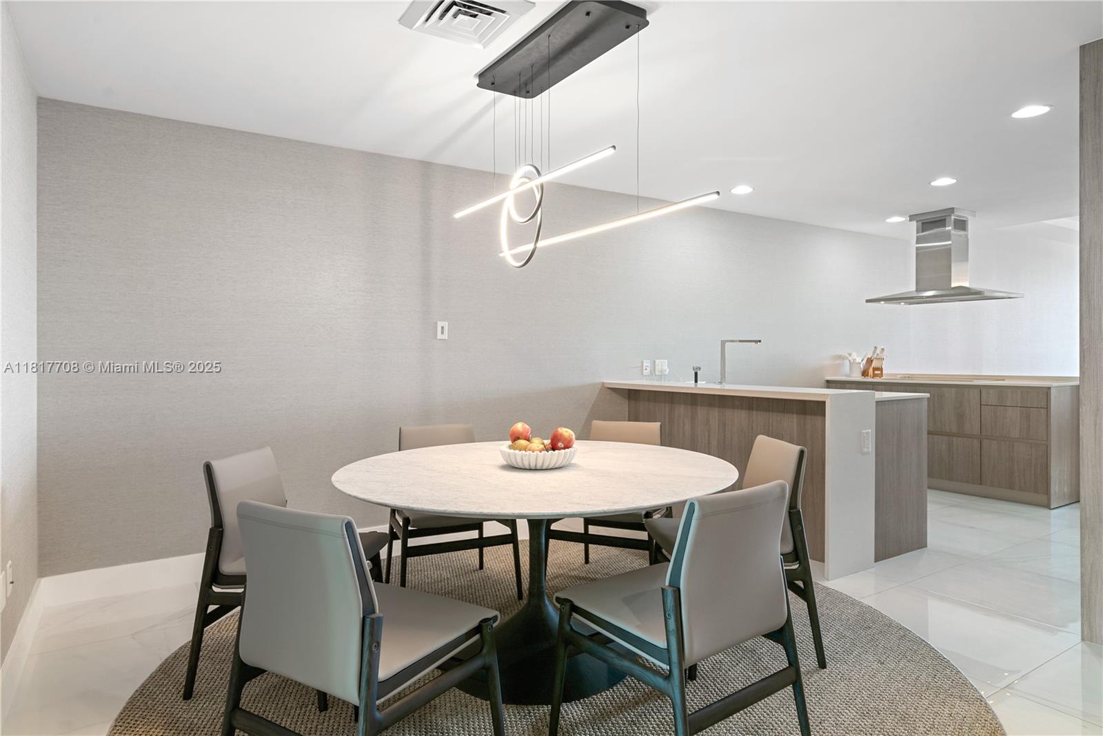 360 Ocean Dr # 1106S
