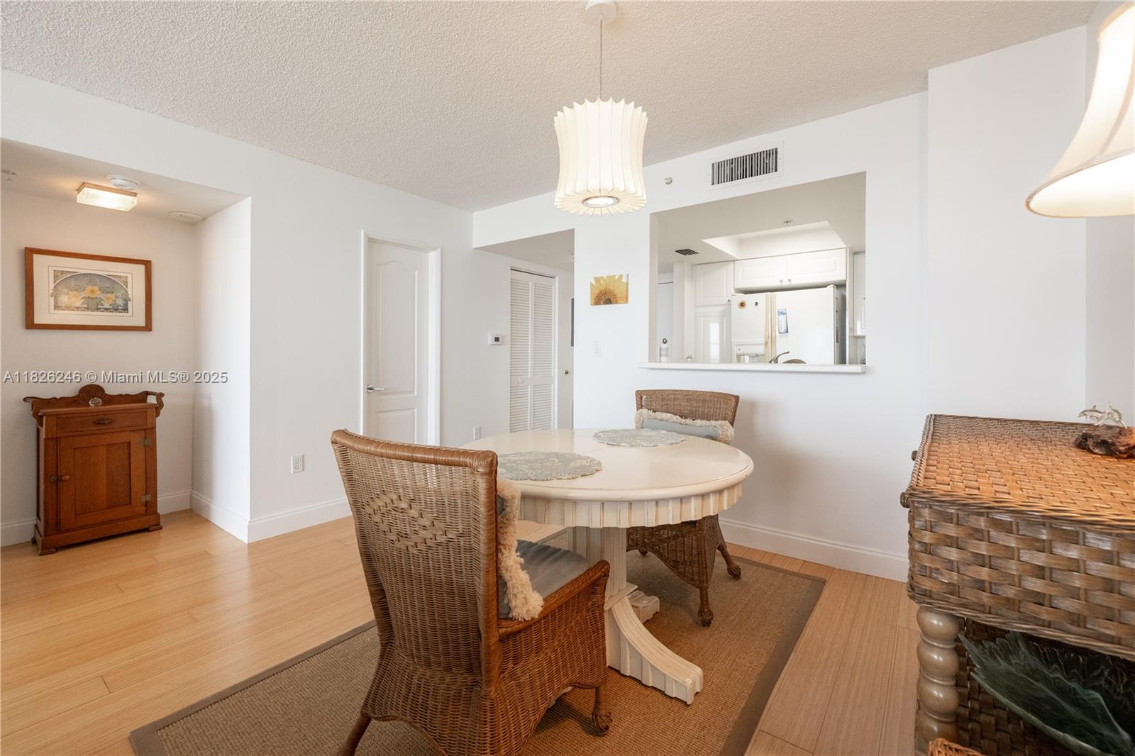 1800 Sunset Harbour Dr # 2405
