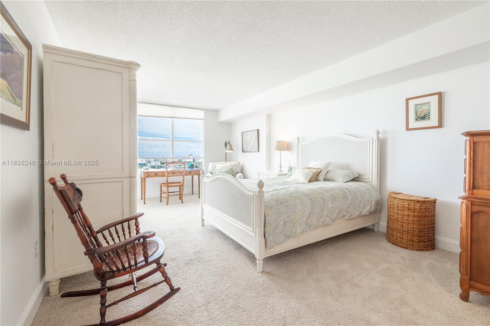 1800 Sunset Harbour Dr # 2405