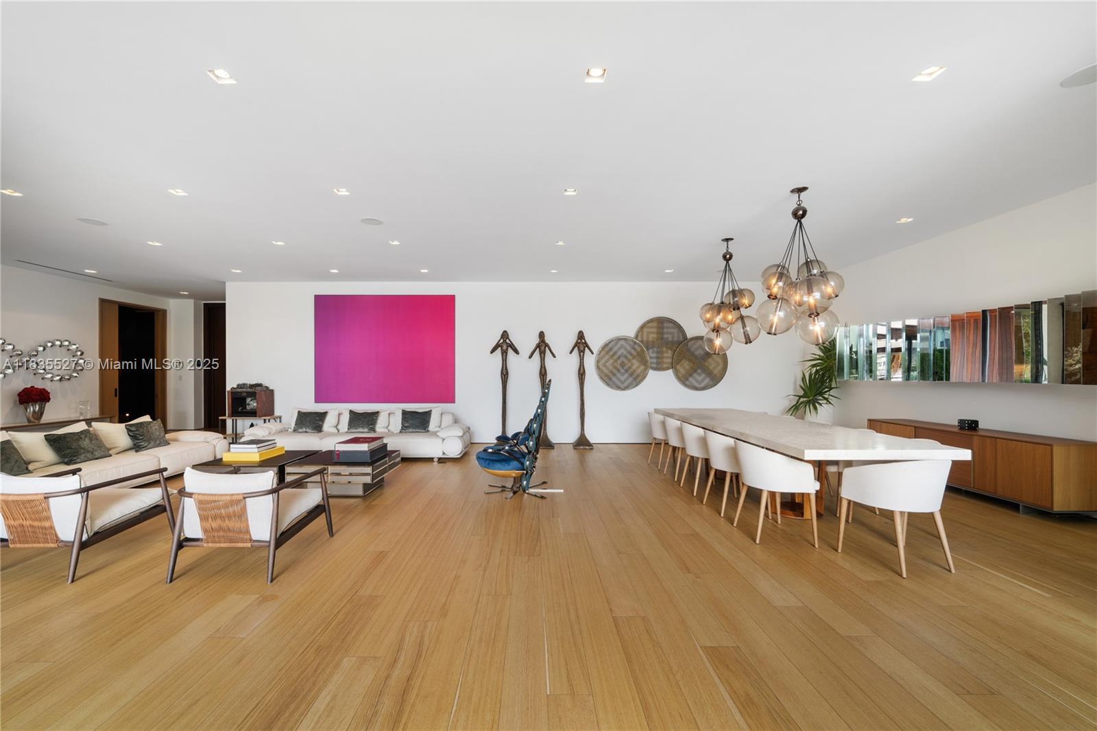 126 W San Marino Drive