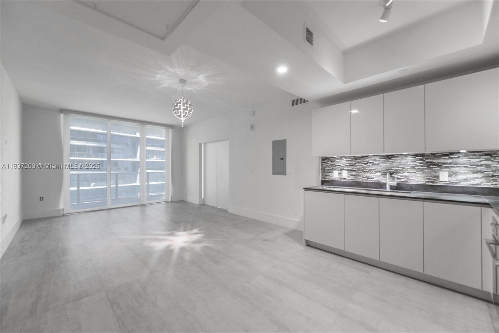 1010 Brickell Ave # 4607