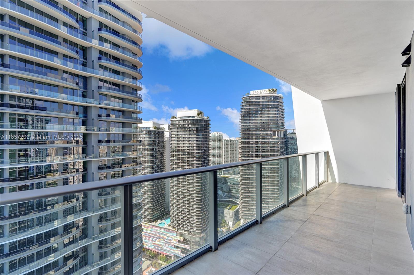 1010 Brickell Ave # 4607