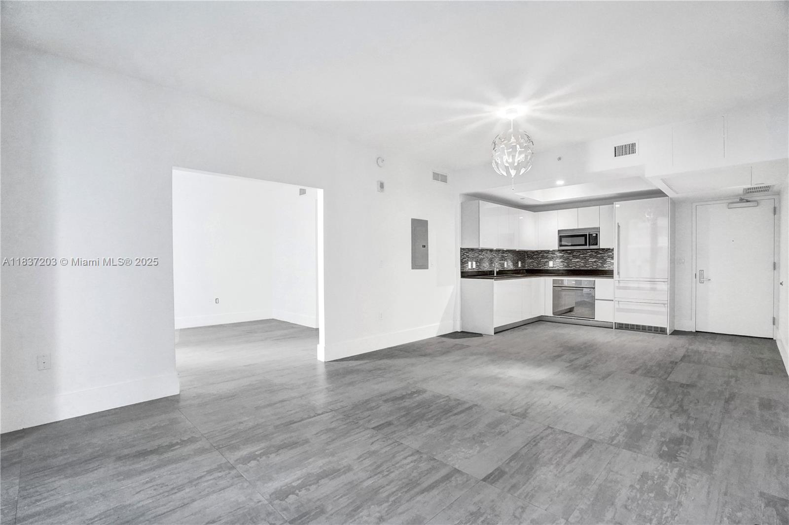 1010 Brickell Ave # 4607