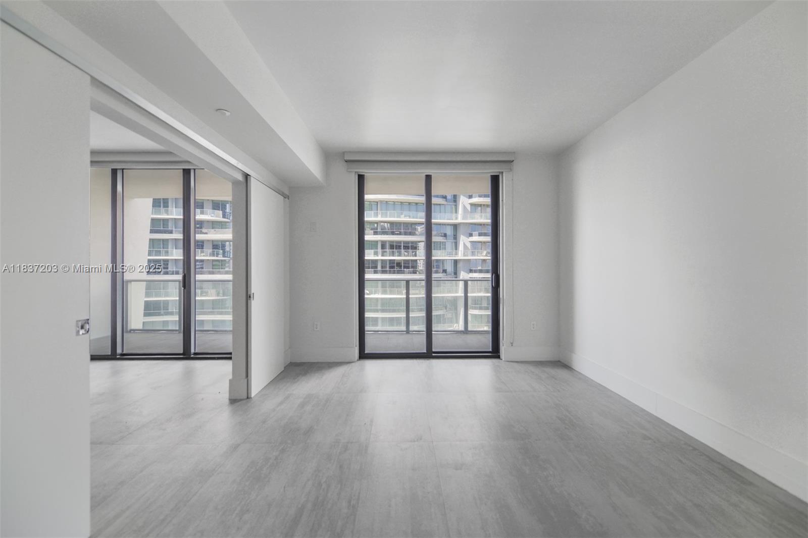1010 Brickell Ave # 4607