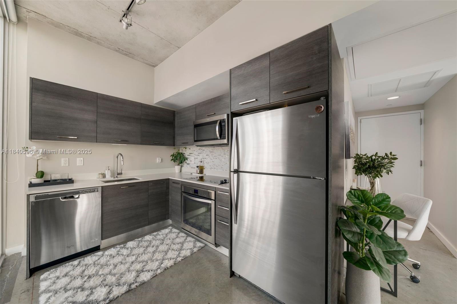 151 SE 1st St # 2110