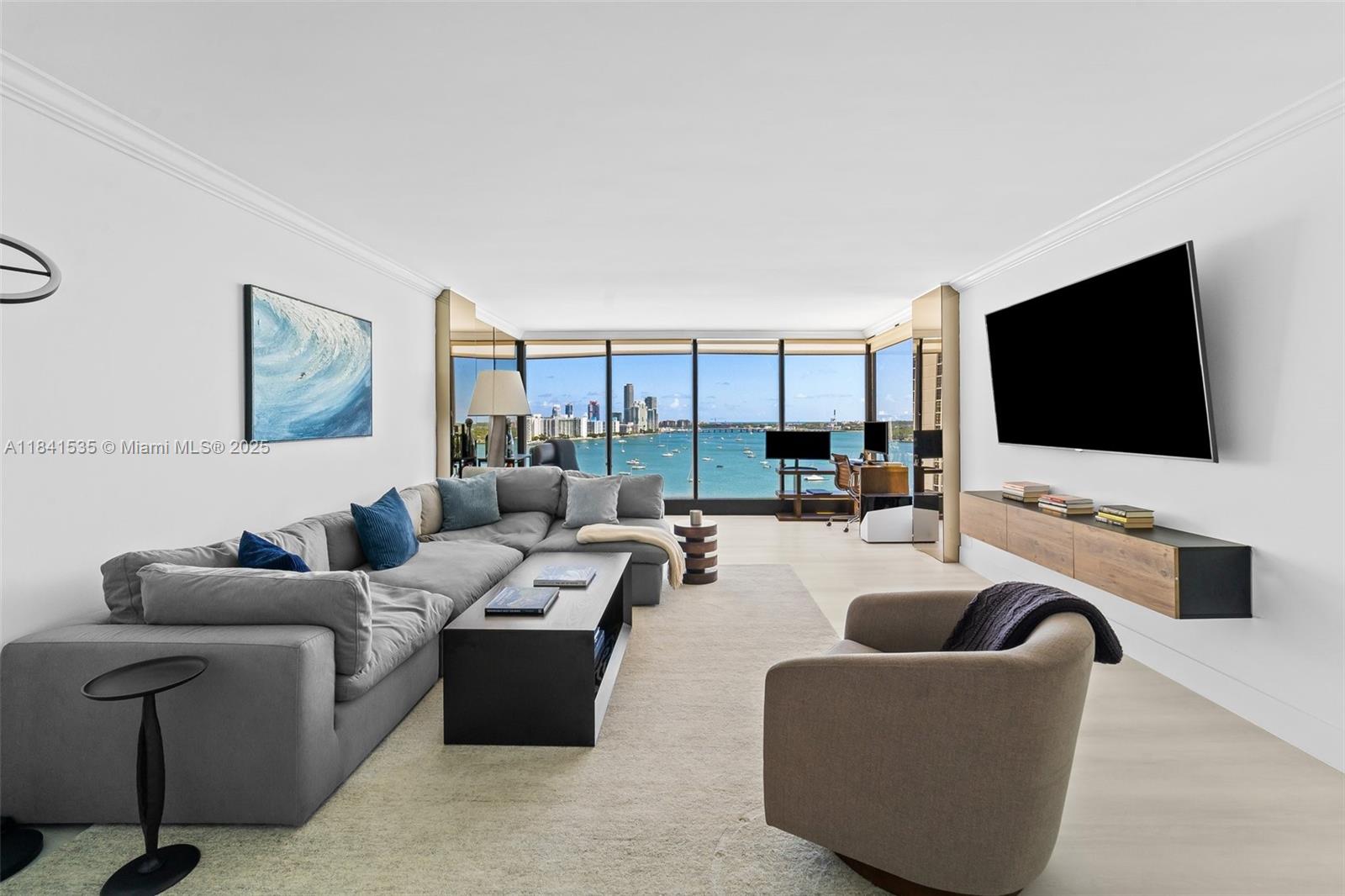 5 Island Ave # 16E