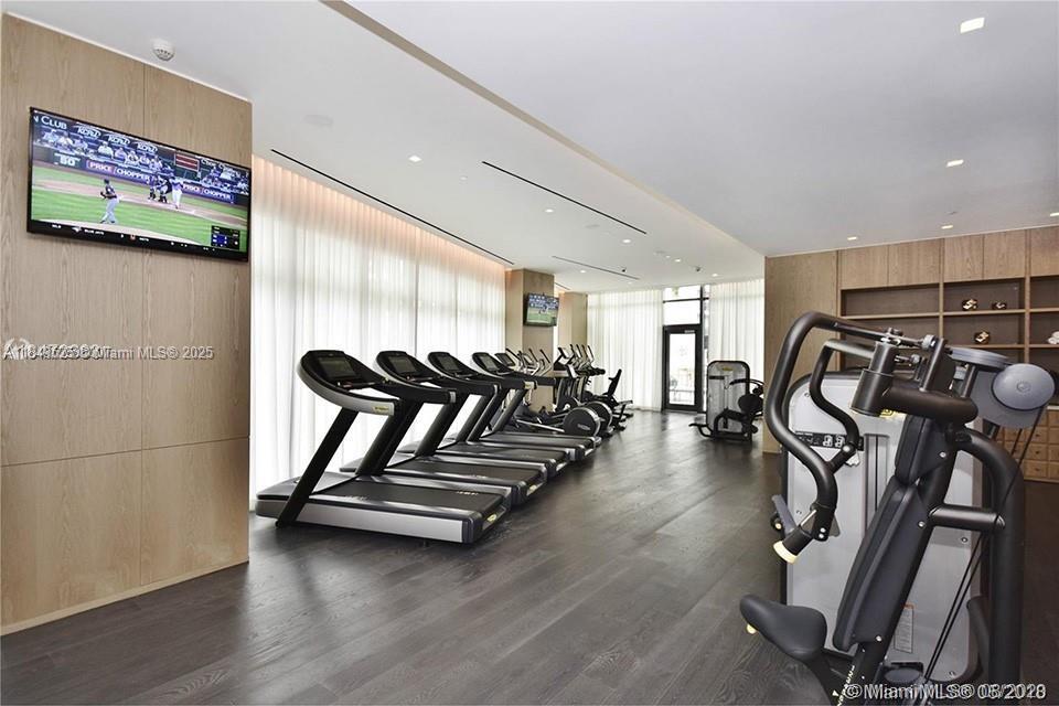 801 S Miami Ave Unit: 2402