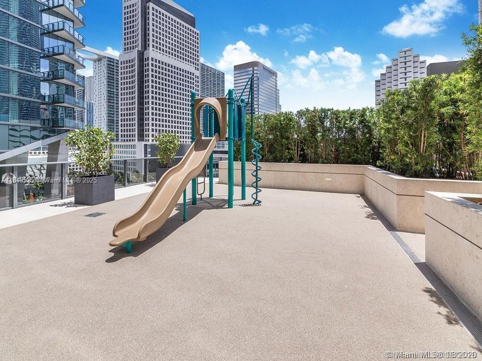 801 S Miami Ave Unit: 2402