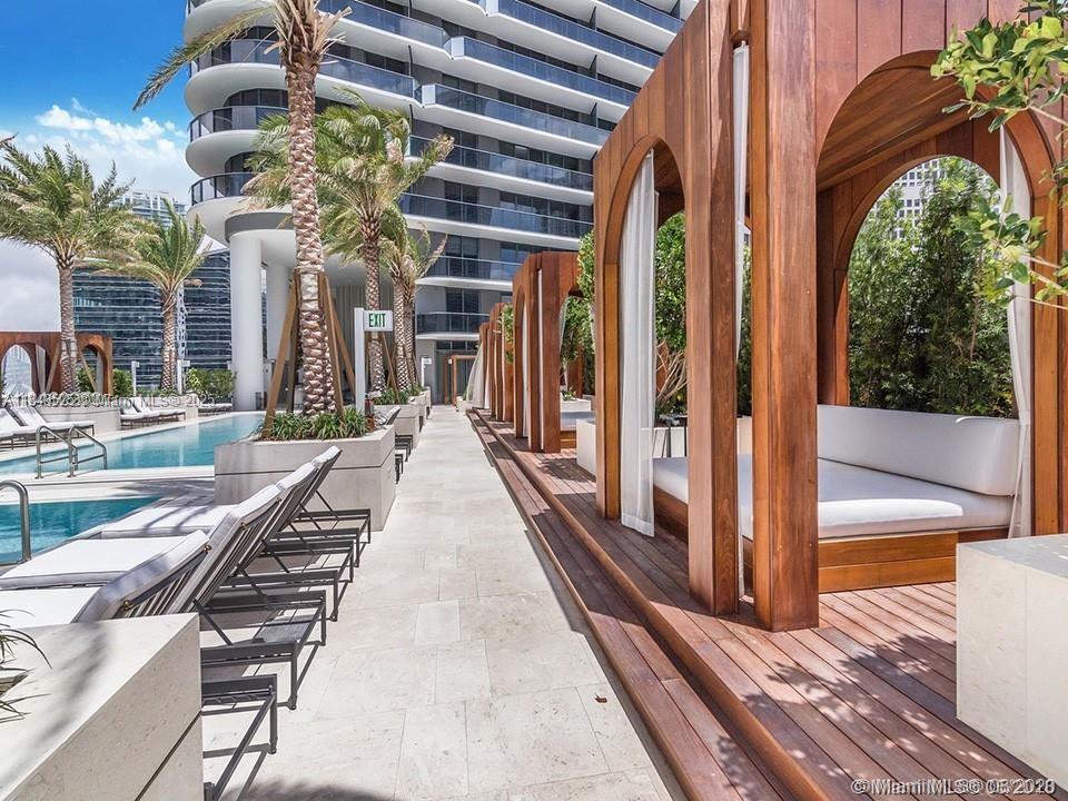 801 S Miami Ave Unit: 2402
