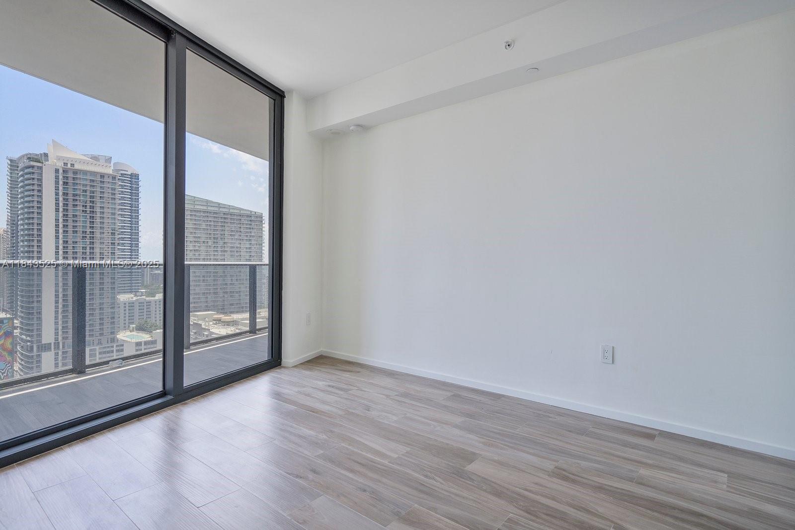 801 S Miami Ave Unit: 2402