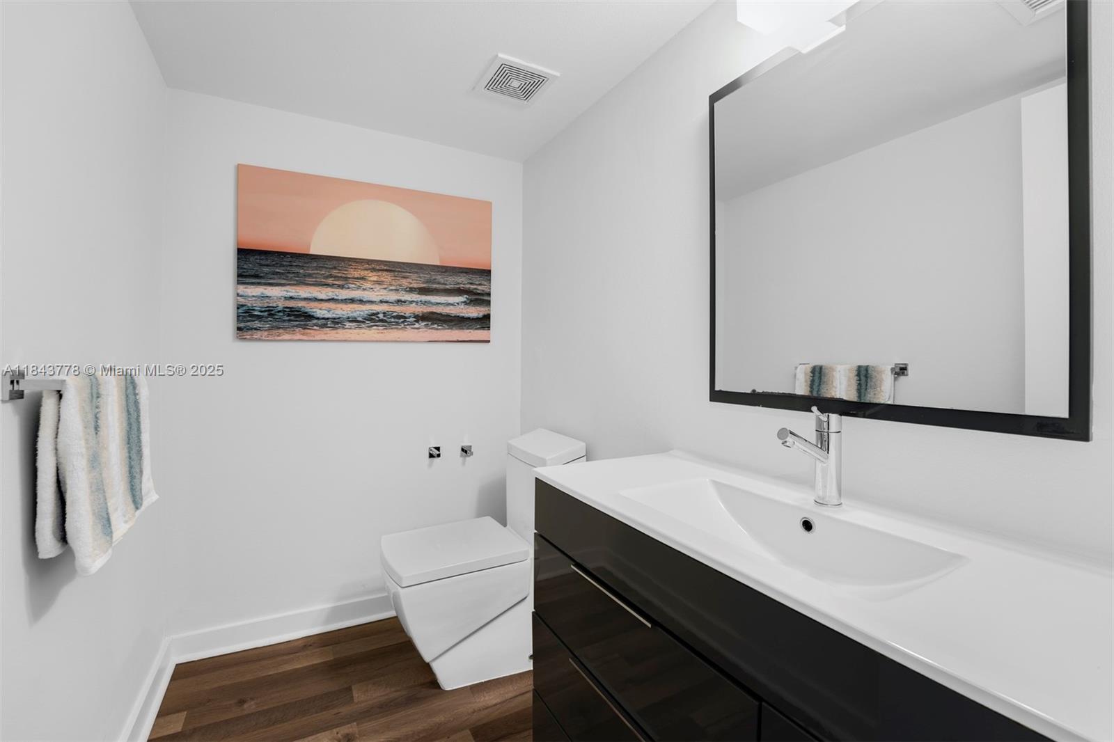 1800 Sunset Harbour Dr # 1208