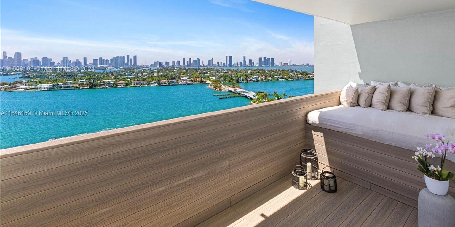5 Island Ave # 15D