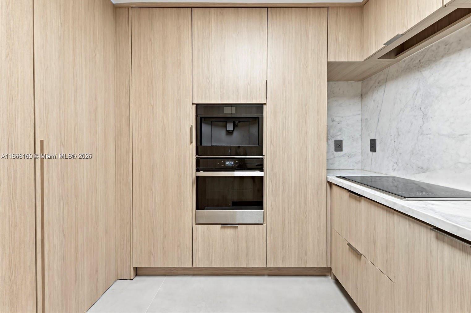 5 Island Ave # 15D