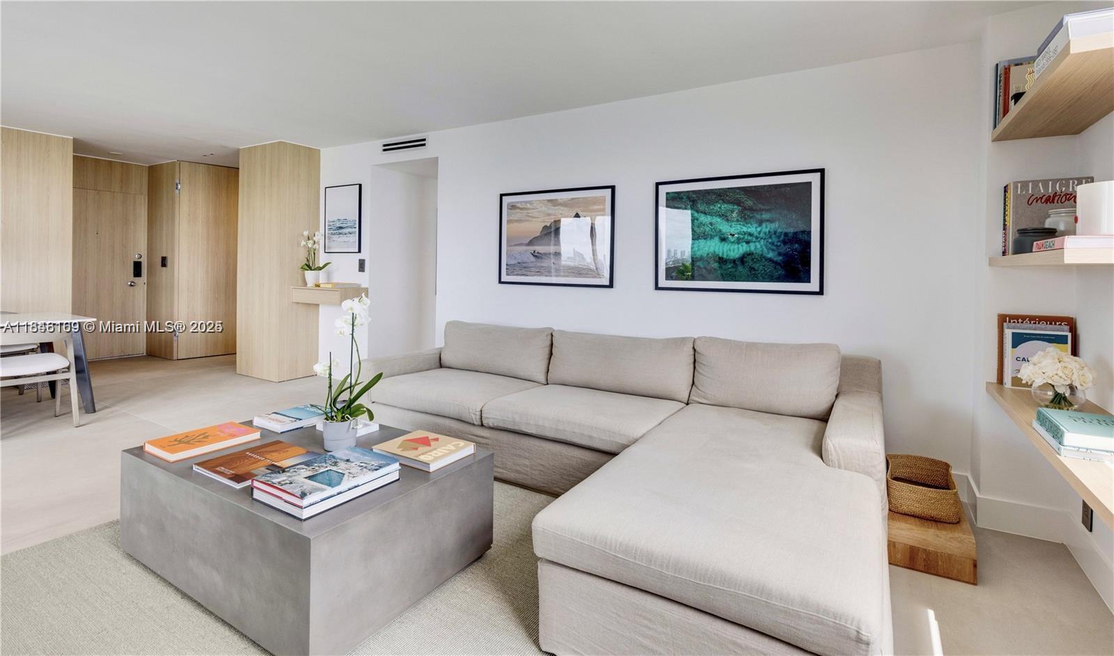 5 Island Ave # 15D