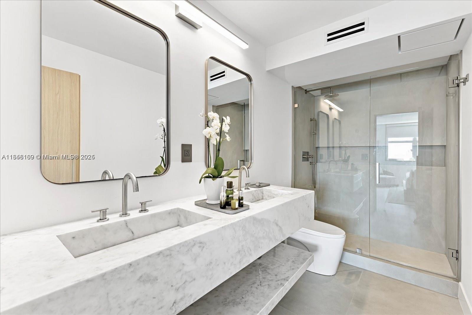 5 Island Ave # 15D