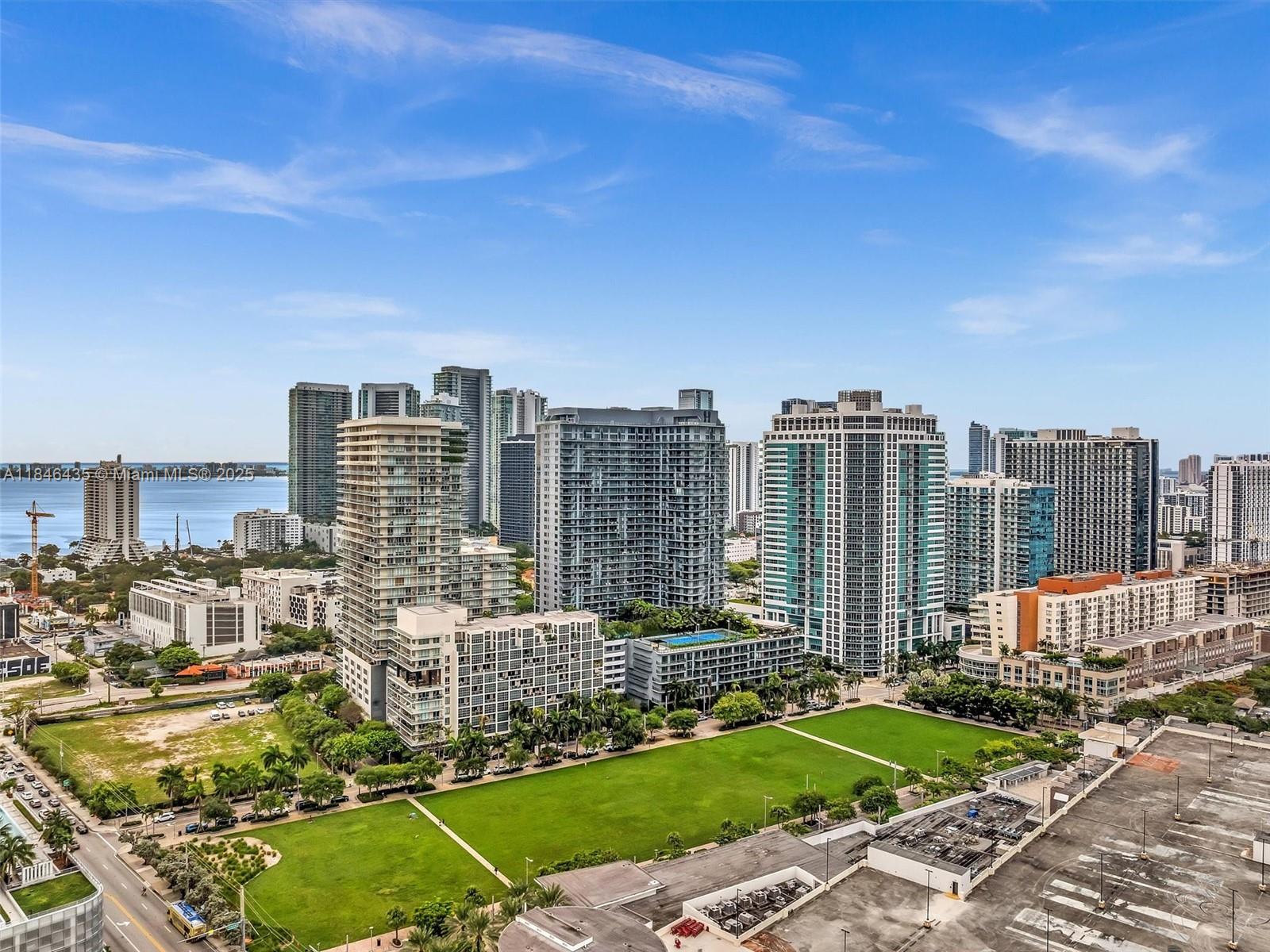 121 NE 34th St # 2208