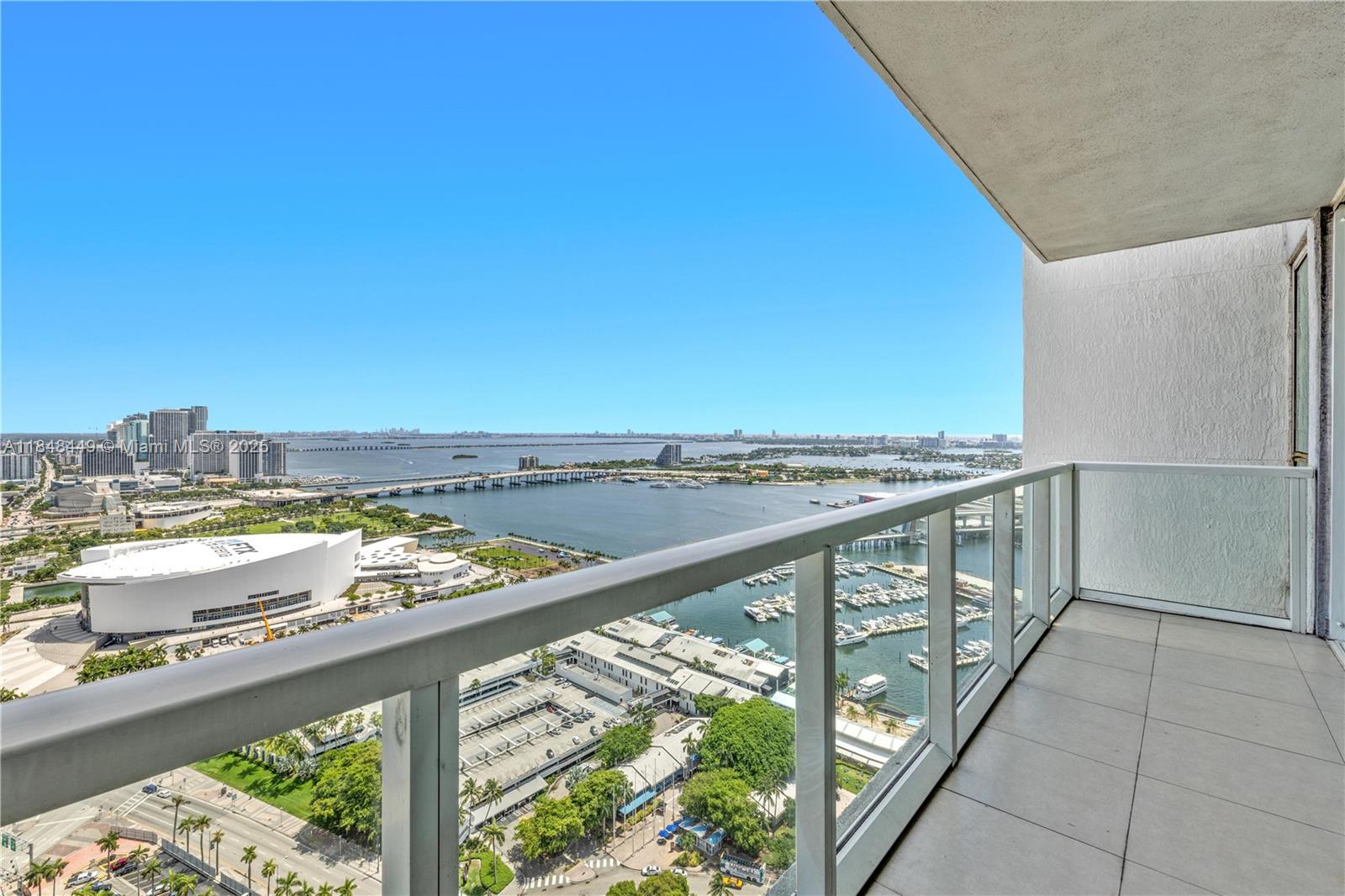 244 Biscayne Blvd # 3904