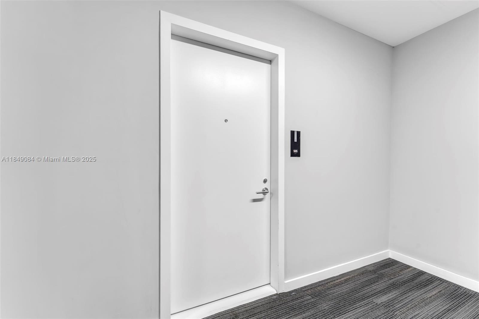 851 NE 1st Ave # 505