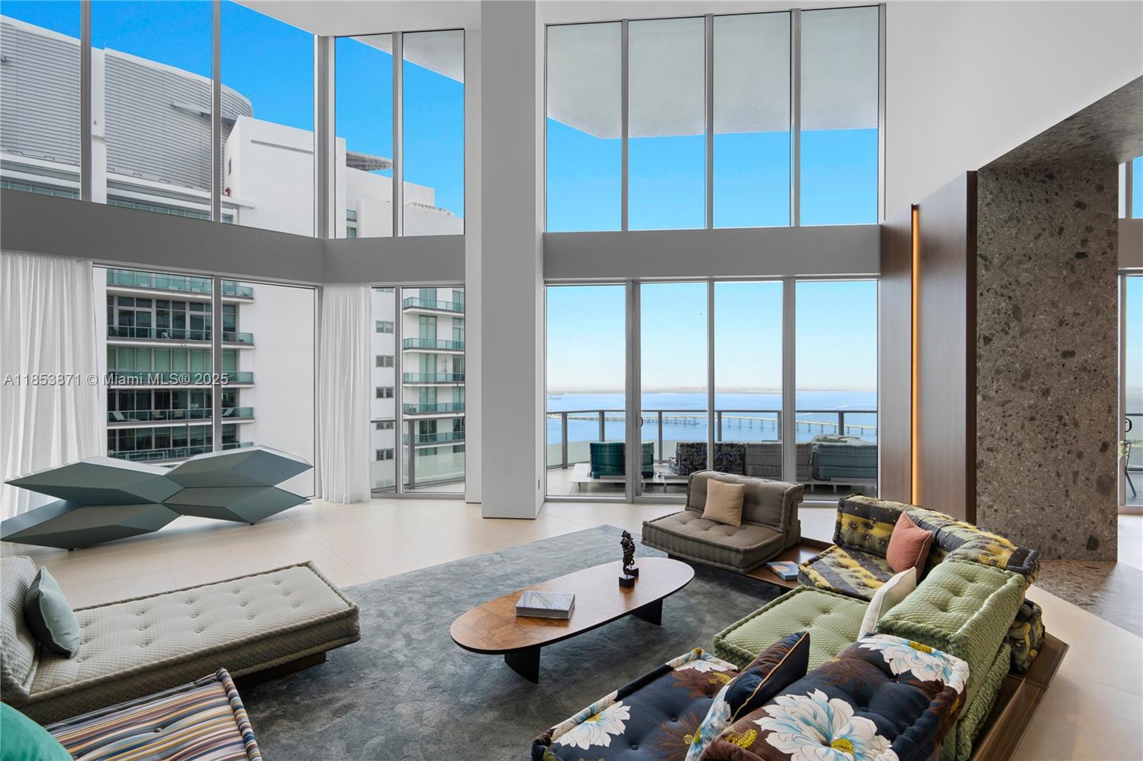 1300 Brickell Bay Dr # 4401