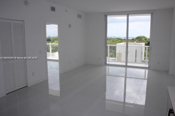 4250 Biscayne Blvd # 608