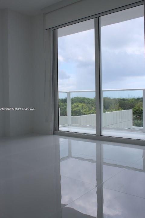 4250 Biscayne Blvd # 608