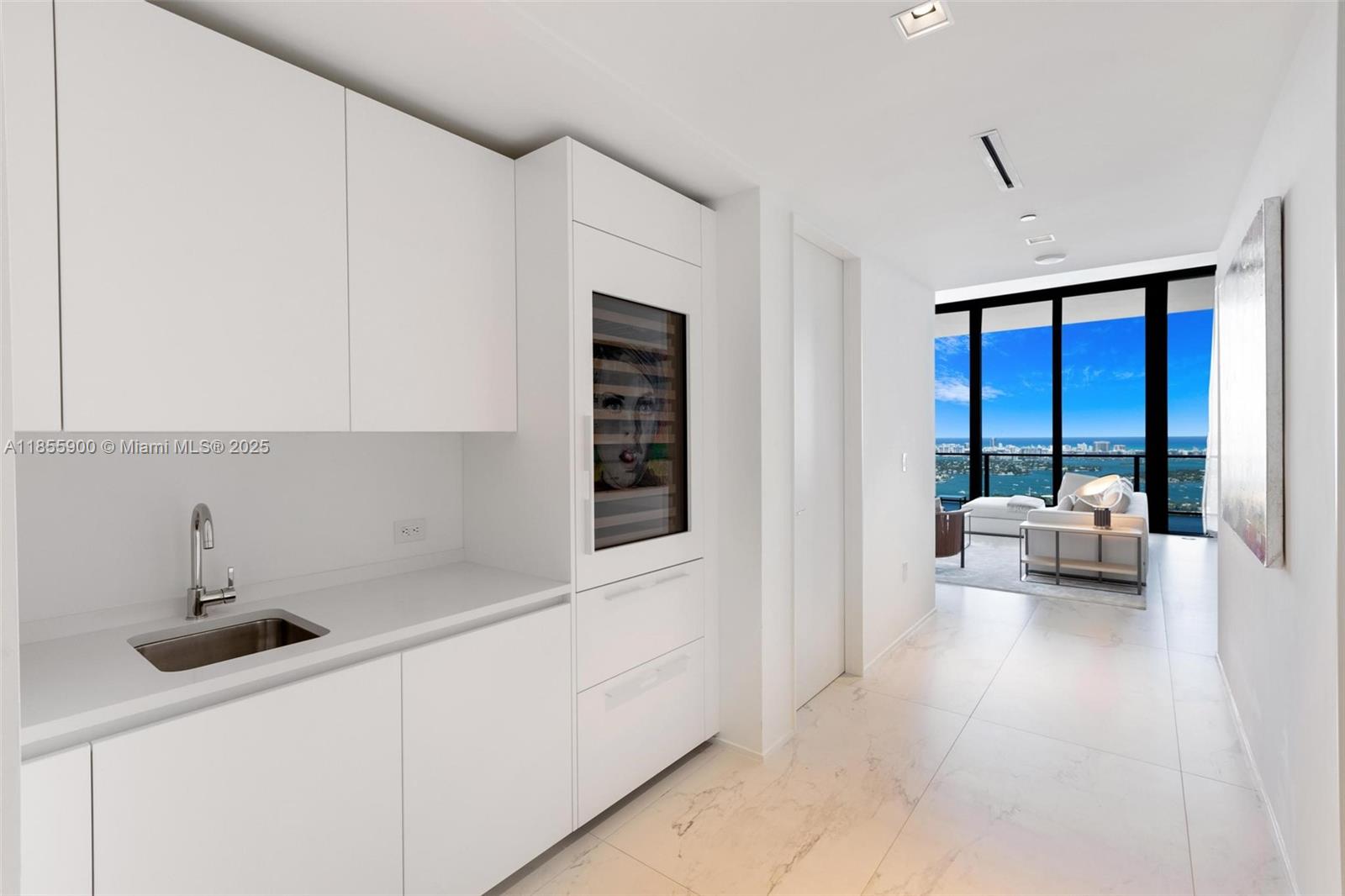 1000 Biscayne Blvd # 4901