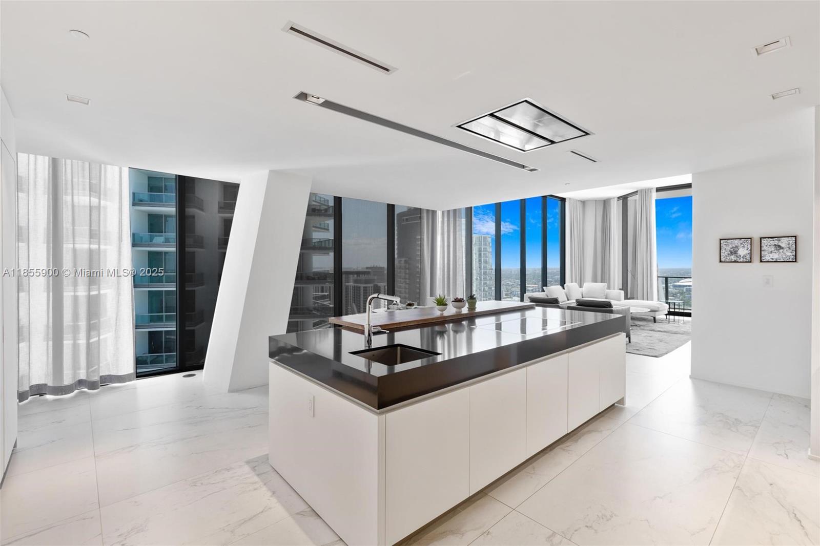 1000 Biscayne Blvd # 4901