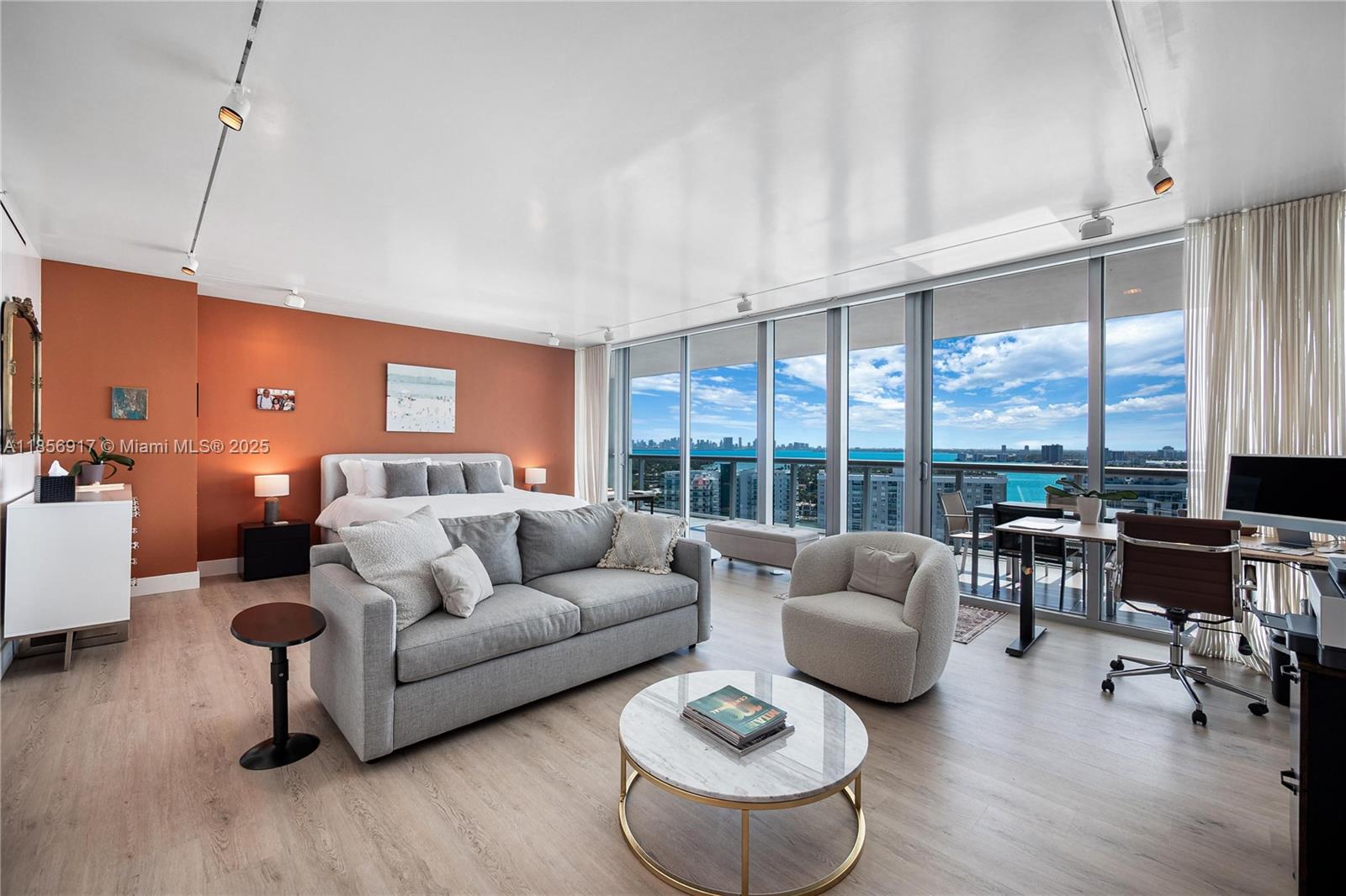 6799 Collins Ave # 02 Unit: LPH01 & 02