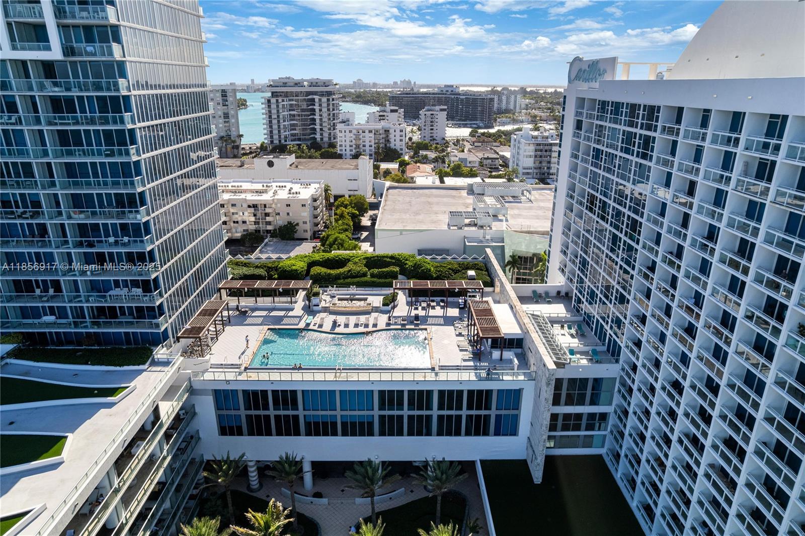 6799 Collins Ave # 02 Unit: LPH01 & 02