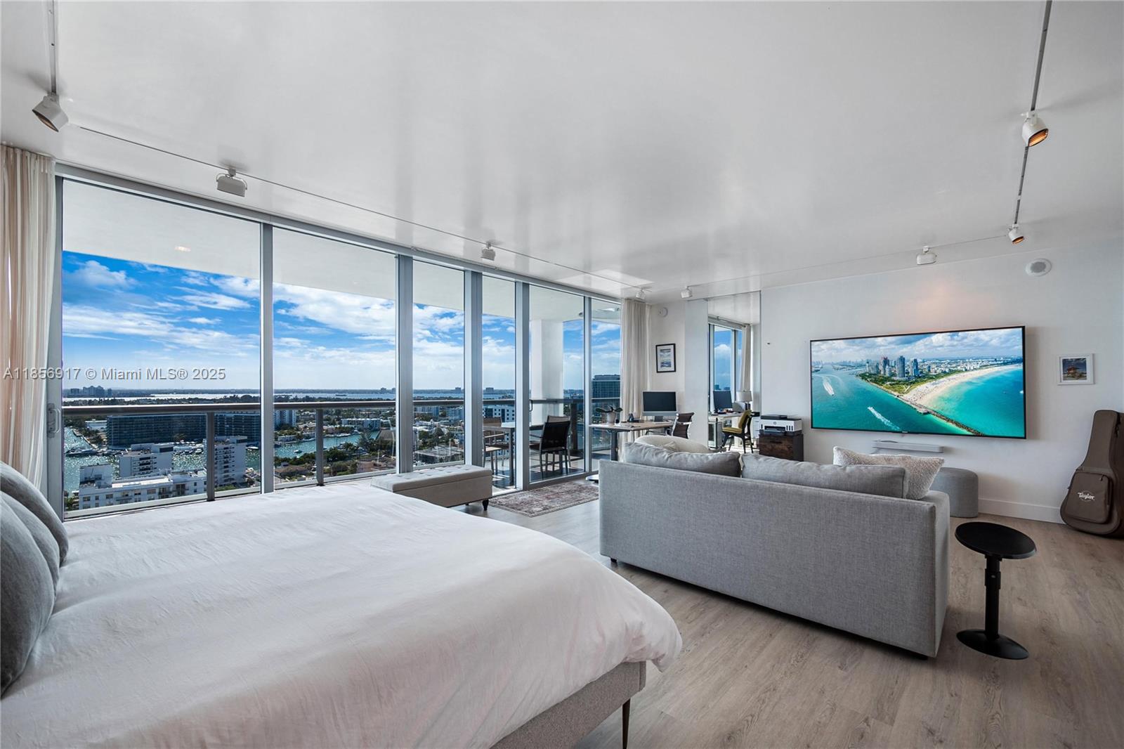 6799 Collins Ave # 02 Unit: LPH01 & 02