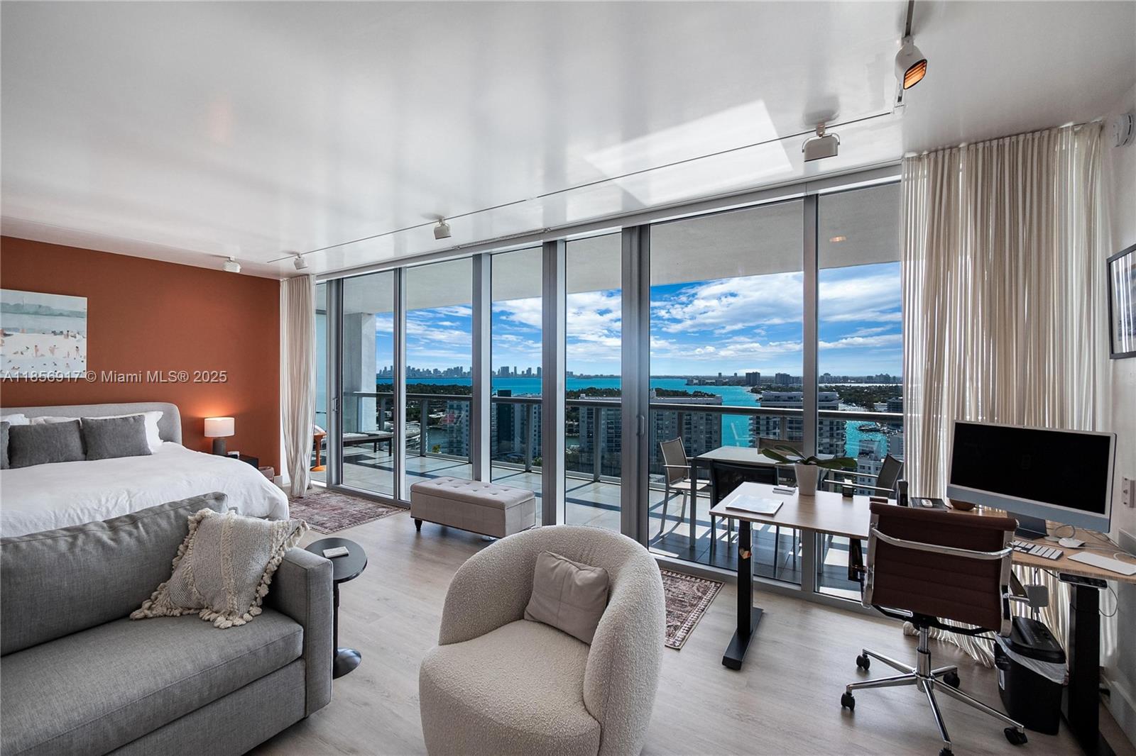 6799 Collins Ave # 02 Unit: LPH01 & 02