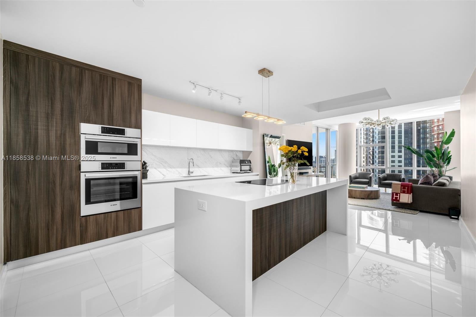 851 NE 1st Ave # 3011