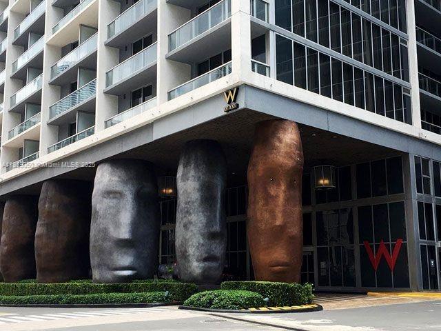 475 Brickell Ave # 1714