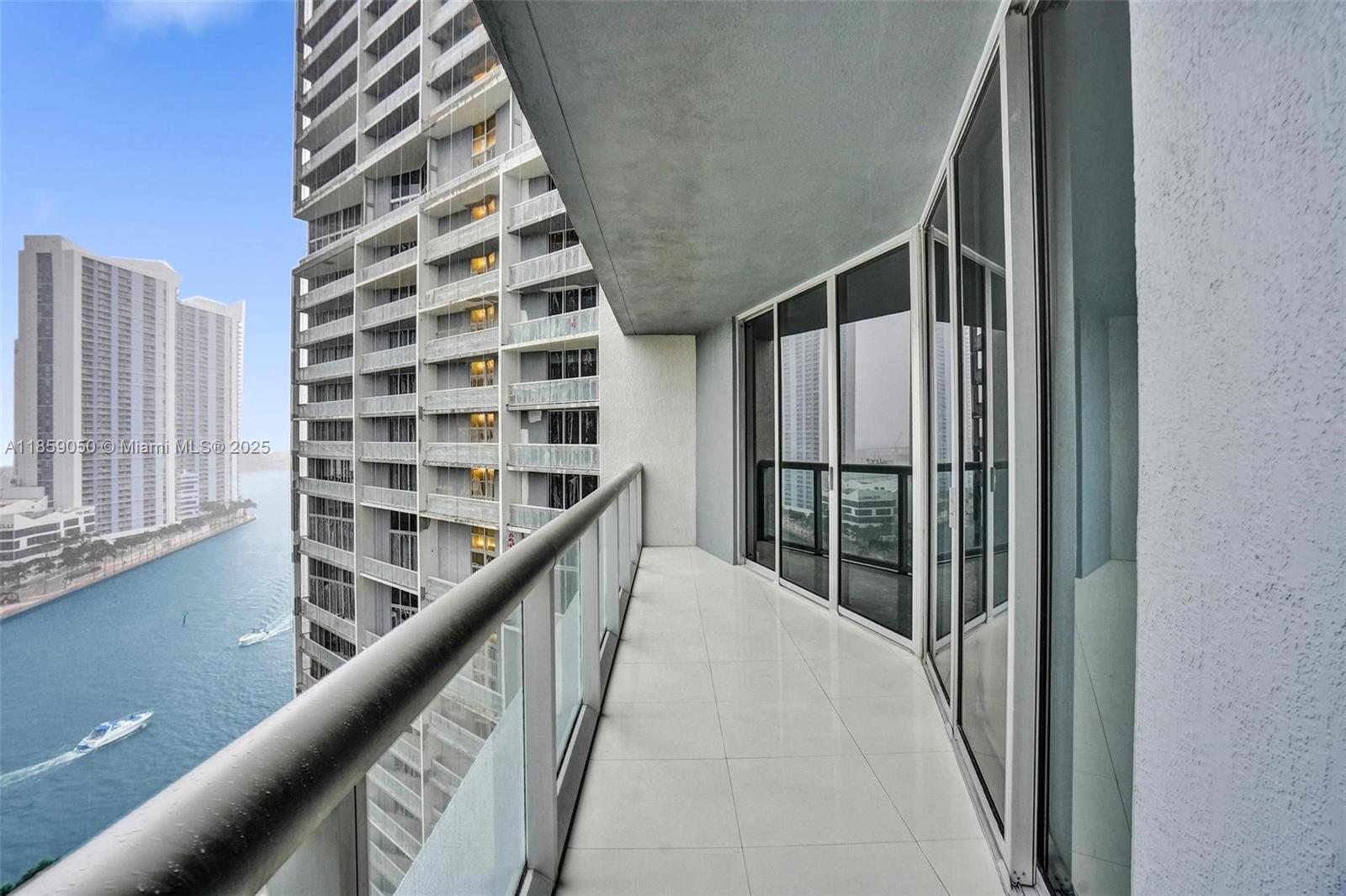 475 Brickell Ave # 1714
