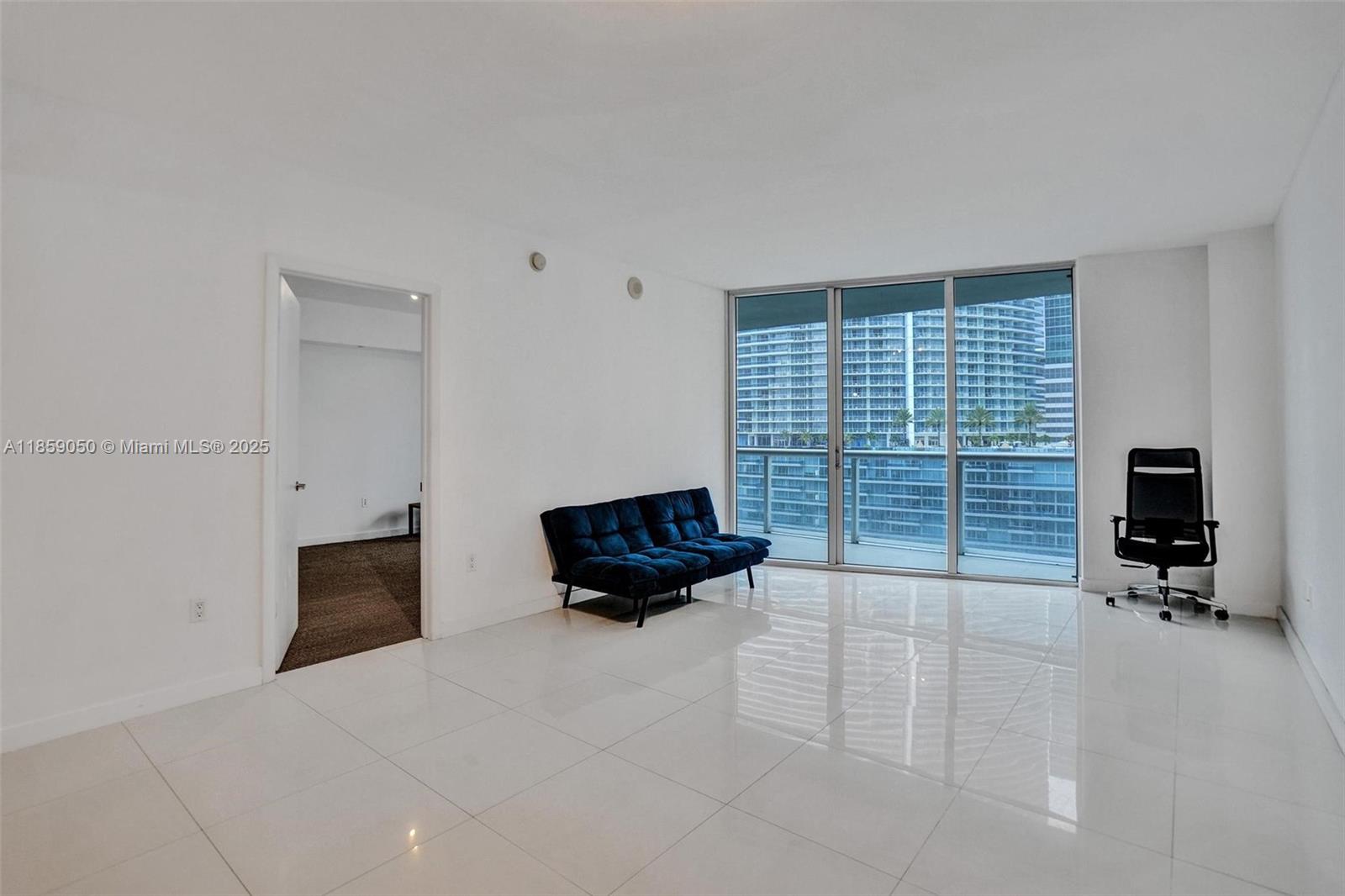 475 Brickell Ave # 1714