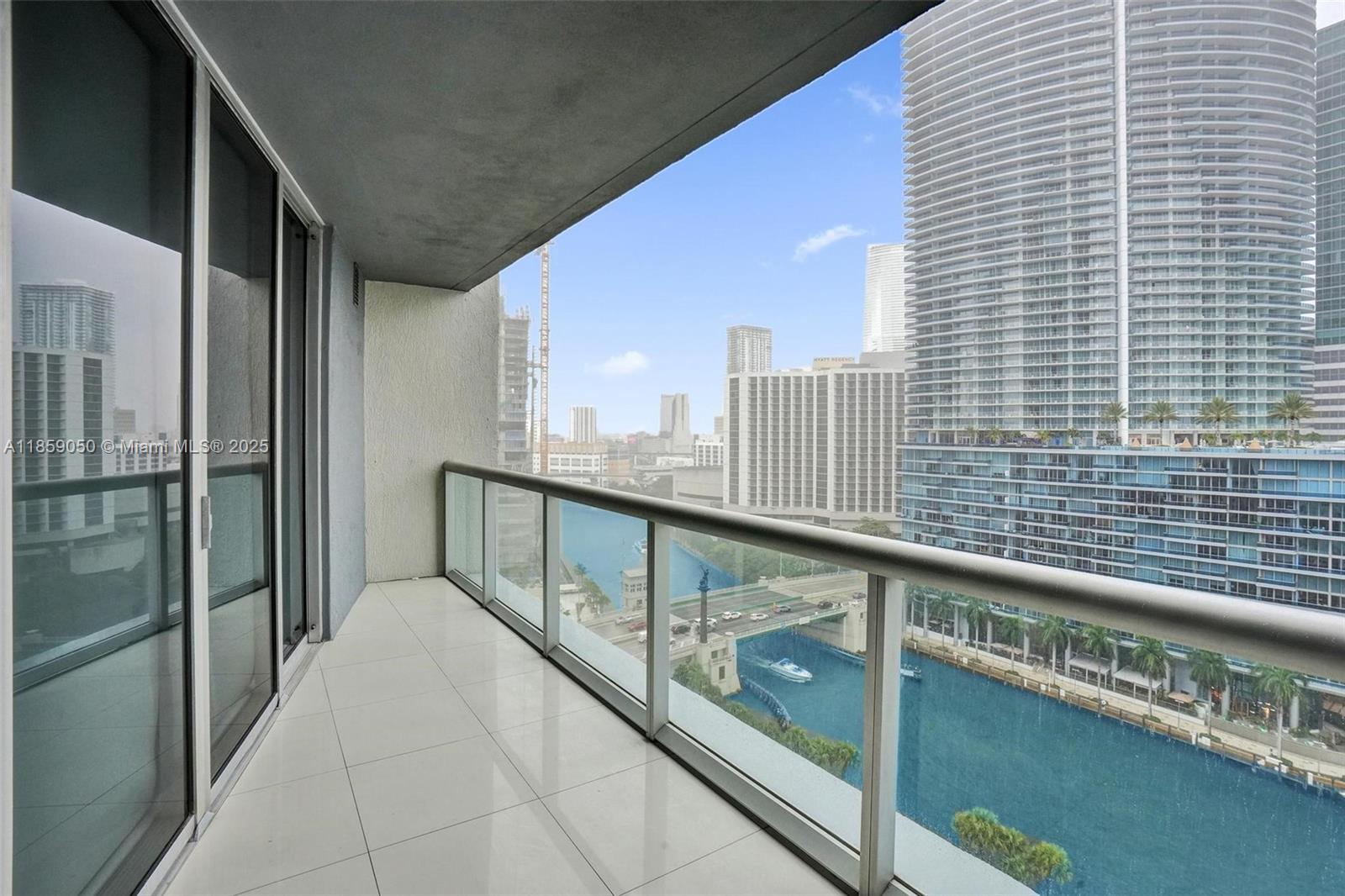 475 Brickell Ave # 1714