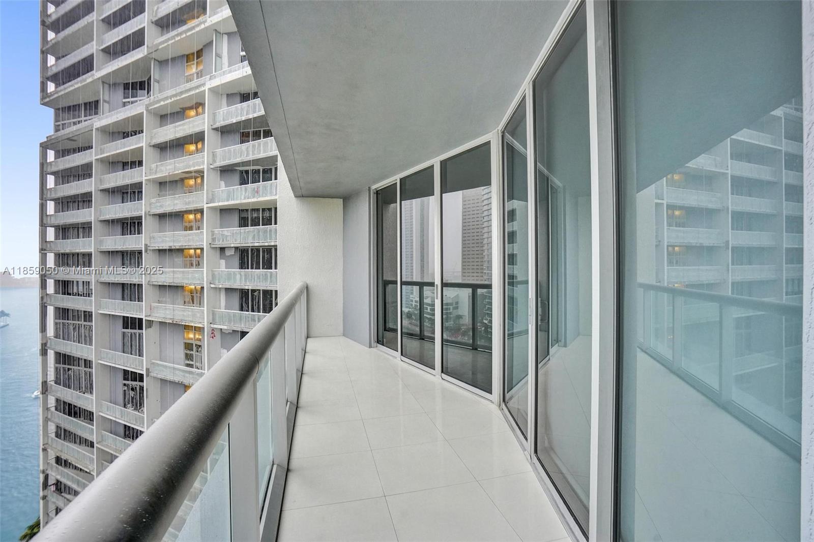 475 Brickell Ave # 1714