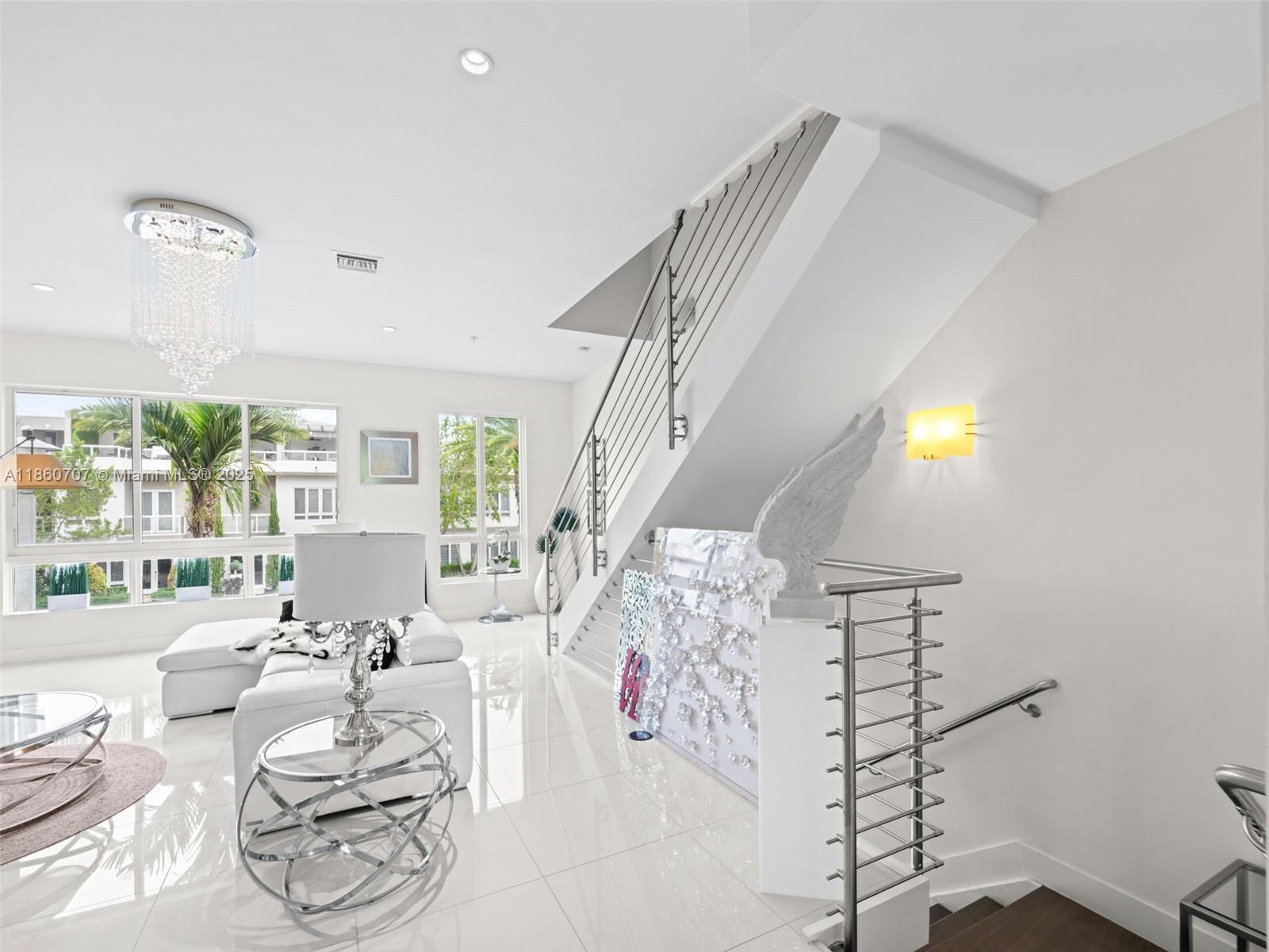 10509 NW 66th St