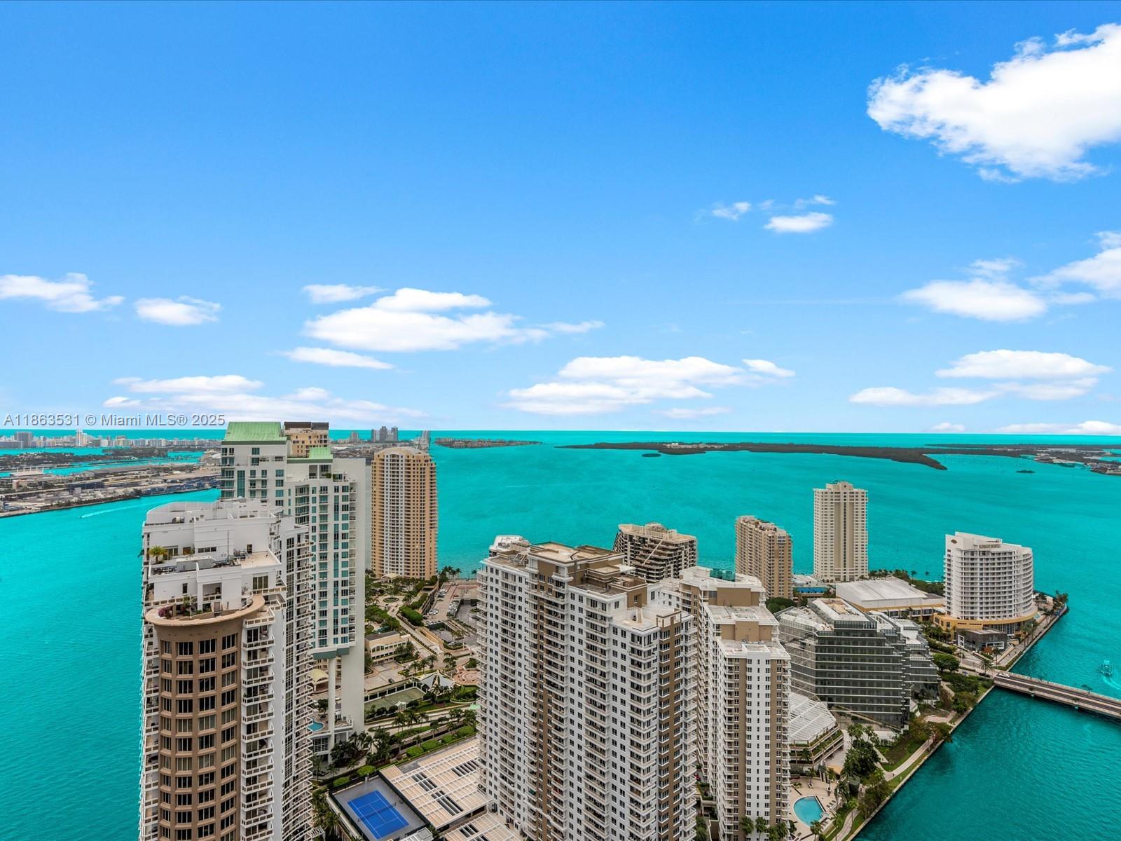 465 Brickell Ave # 4605