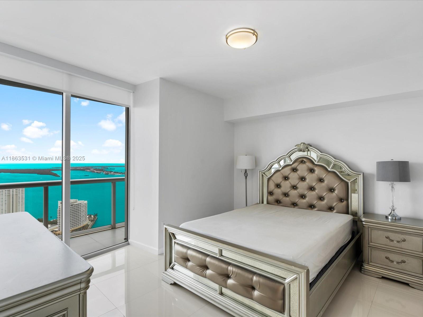 465 Brickell Ave # 4605