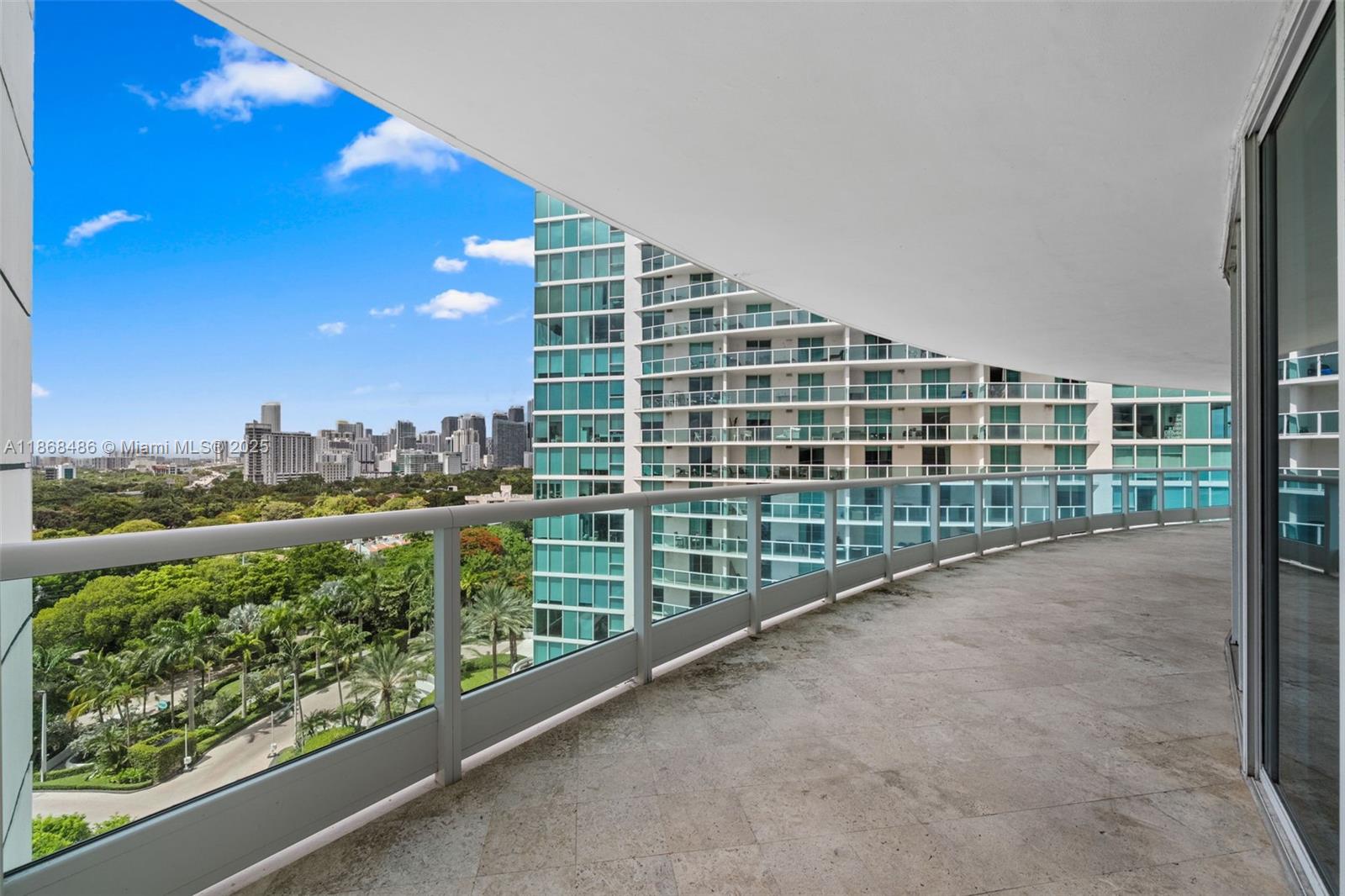 2127 Brickell Ave # 1504