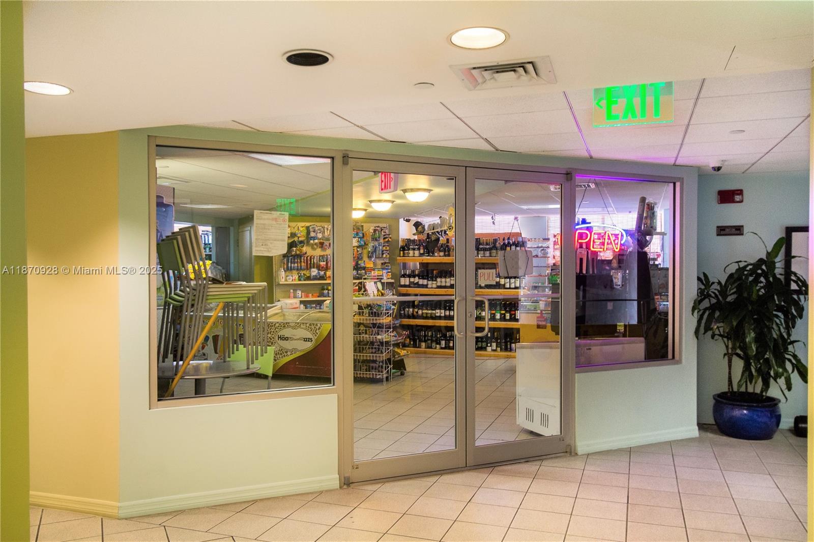 1330 West Ave # 3201